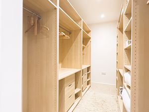 Photo 26- click for photo gallery